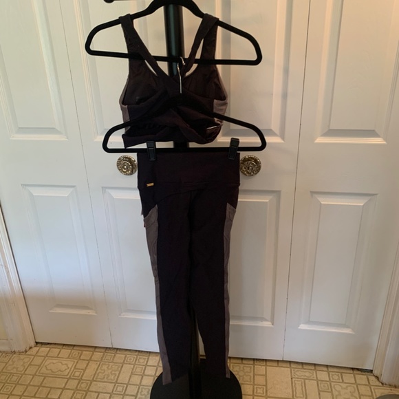 Exercise set! Live! Tecno Leggings and Roxo Top Sports bra set Medium UPF 50 - Picture 9 of 10